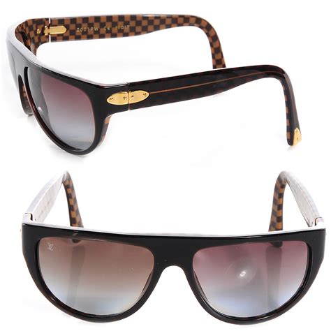 Louis Vuitton polarized sunglasses